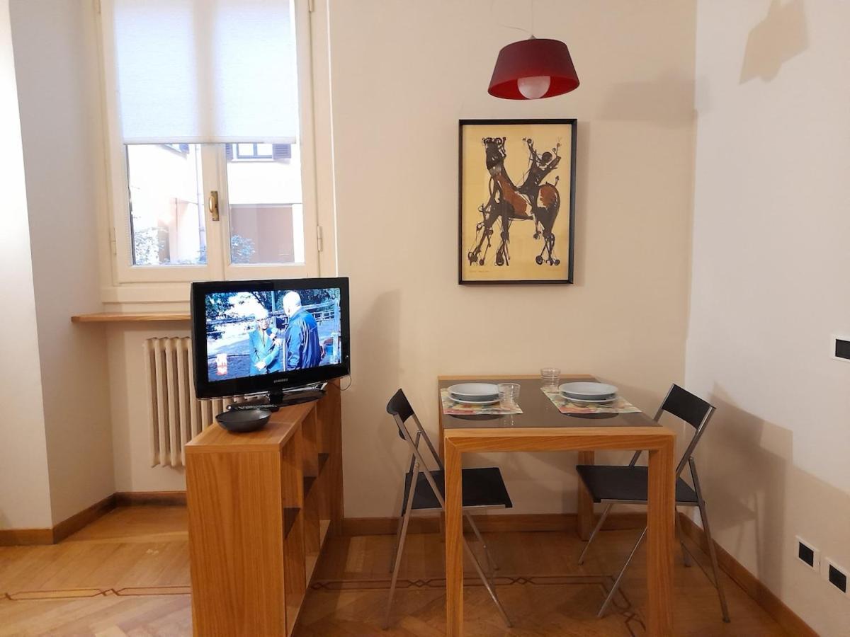 Suite Amedei4 Milan Luaran gambar